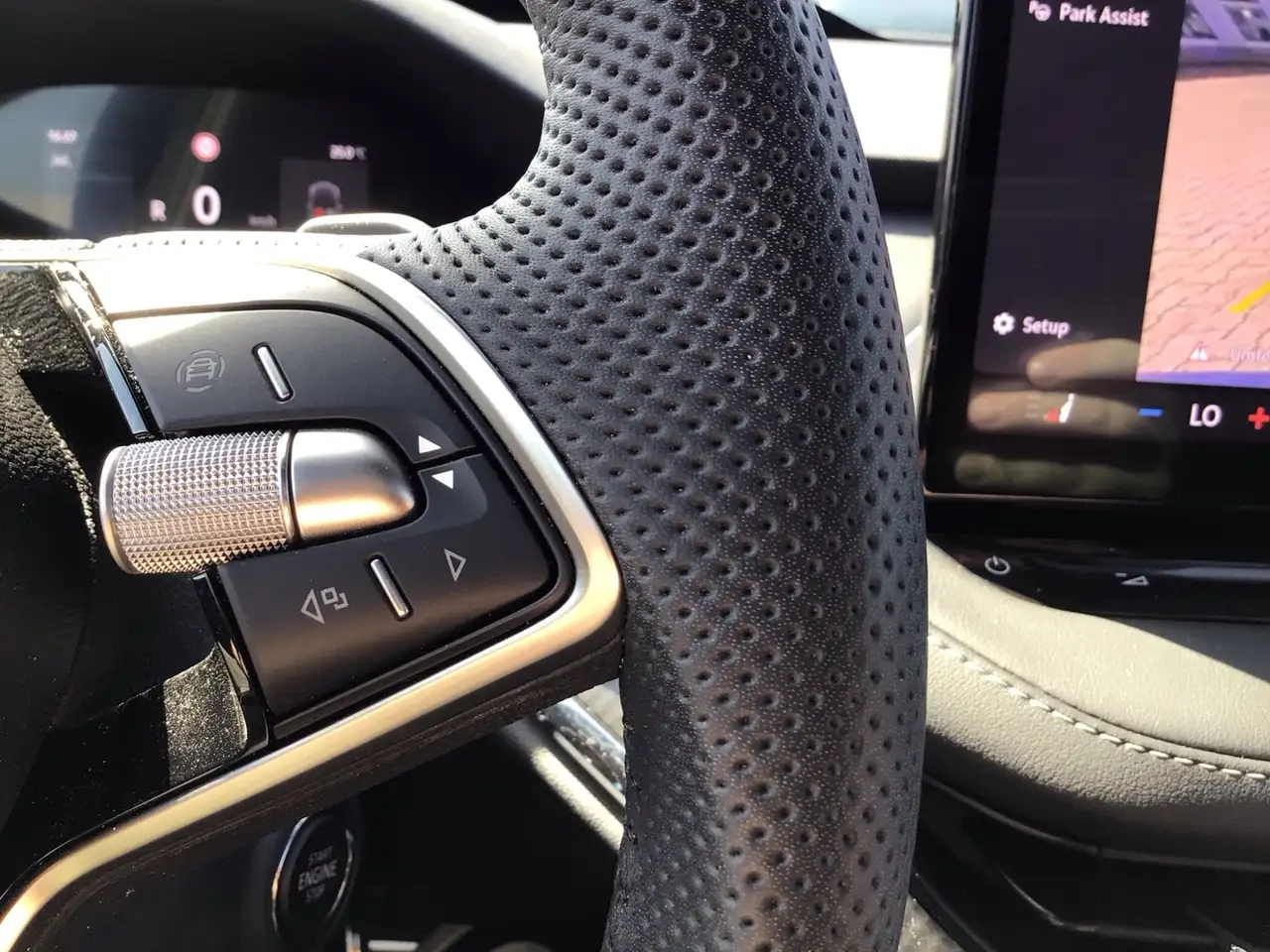Skoda Enyaq Coupé 85x RS +WÄPU +AHK +PANO +CANTON +360° +MATR, миниатюра 18