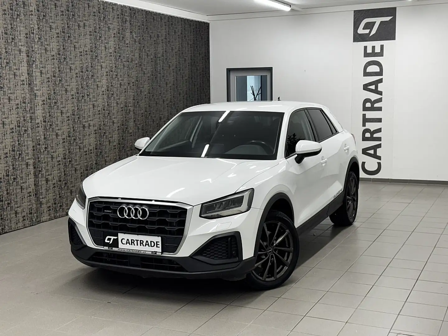 Audi Q2 35 TDI quattro S-tronic - Bílá - 2