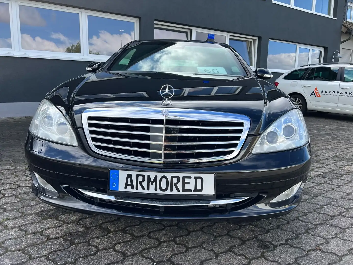 Mercedes-Benz S 600 GUARD*VR9*B7*GEPANZERT*ARMOURED*ARMORED* Noir - 2