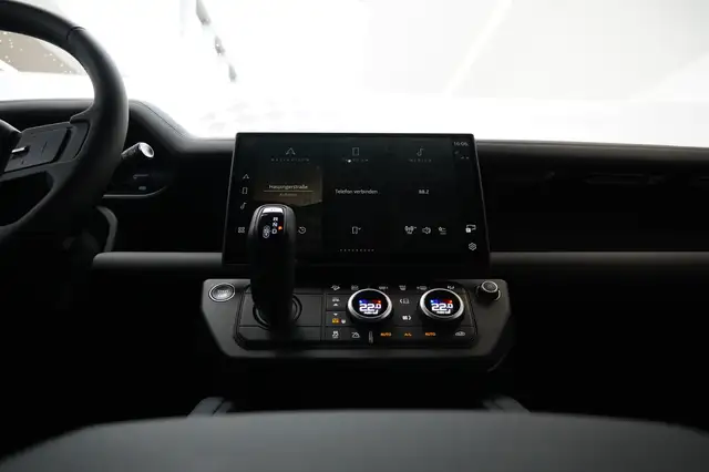 Land Rover Defender Defender 110 PHEV X-Dynamic SE Head-Up Ansicht 32
