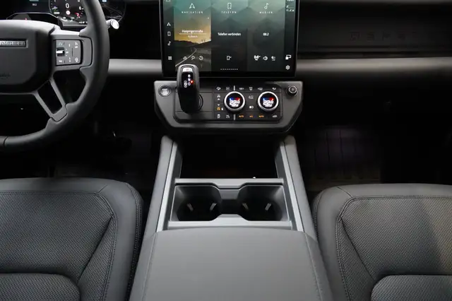 Land Rover Defender Defender 110 PHEV X-Dynamic SE Head-Up Ansicht 35
