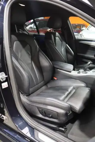 BMW M view 11
