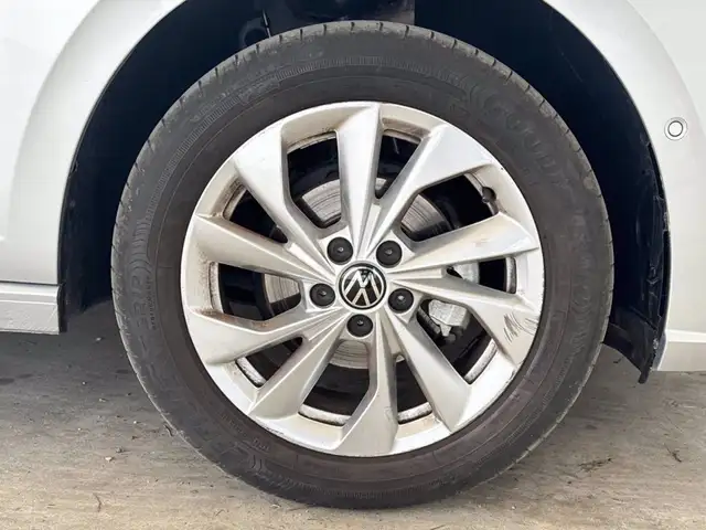 Volkswagen Polo view 15