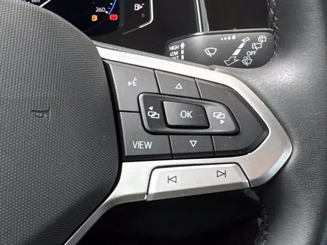 Volkswagen Polo view 24