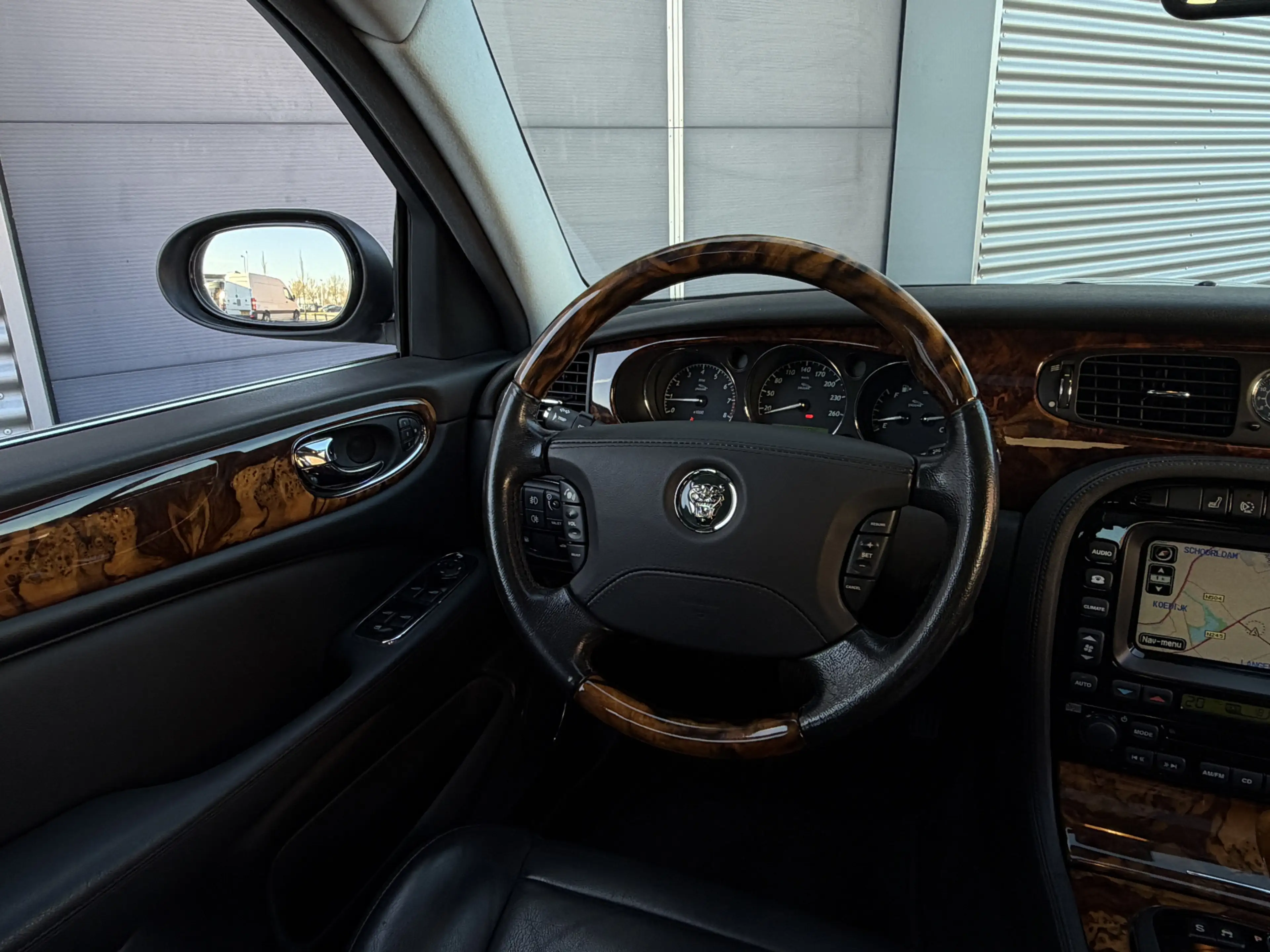 Jaguar XJ 3.0 V6 I Aut. I Navi I Leder I Youngtimer — photo 11