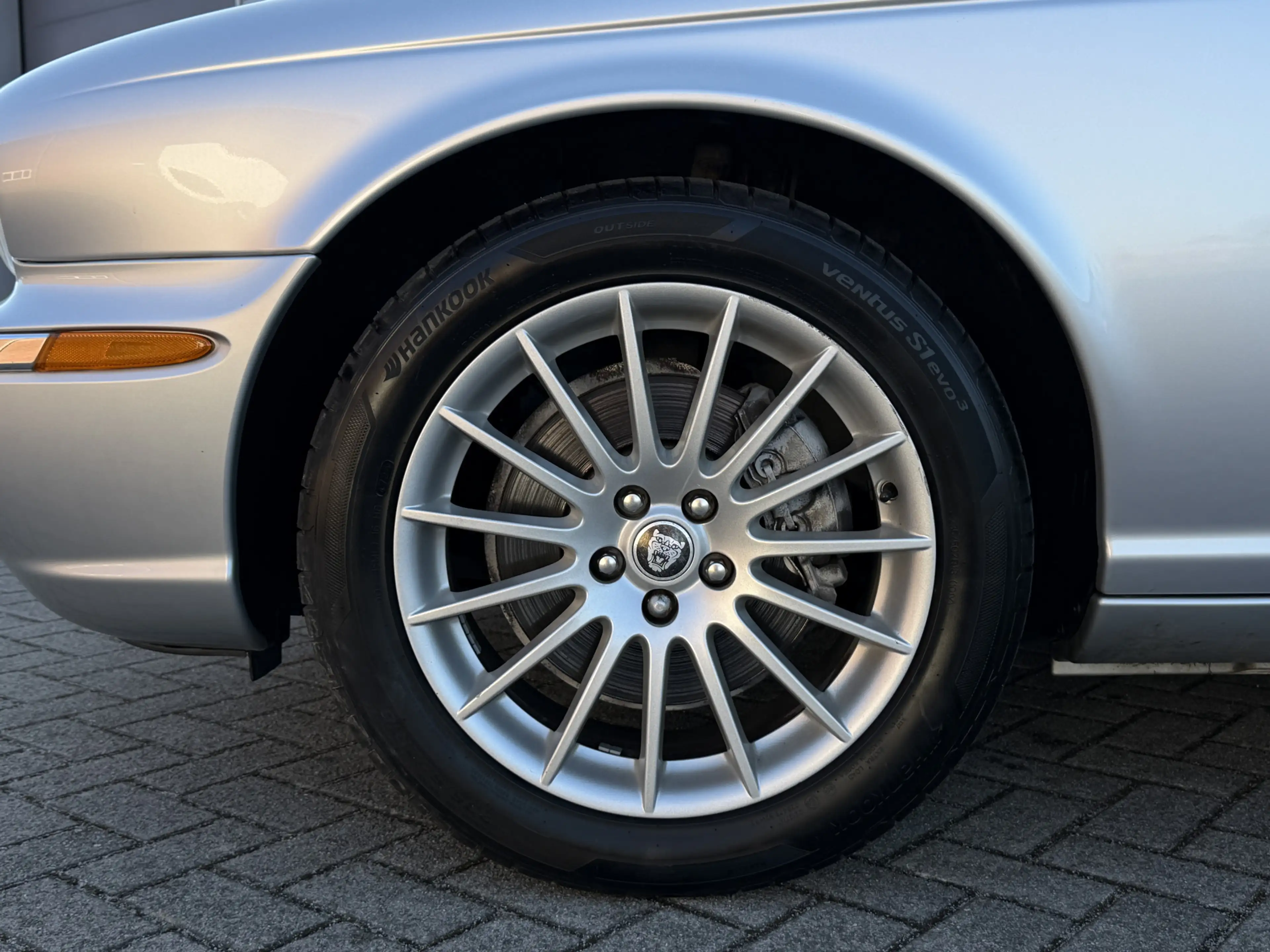 Jaguar XJ 3.0 V6 I Aut. I Navi I Leder I Youngtimer — photo 14