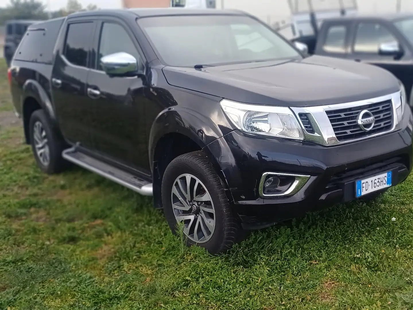 Nissan Navara Navara III 2016 2.3 dci d.cab Nero - 2