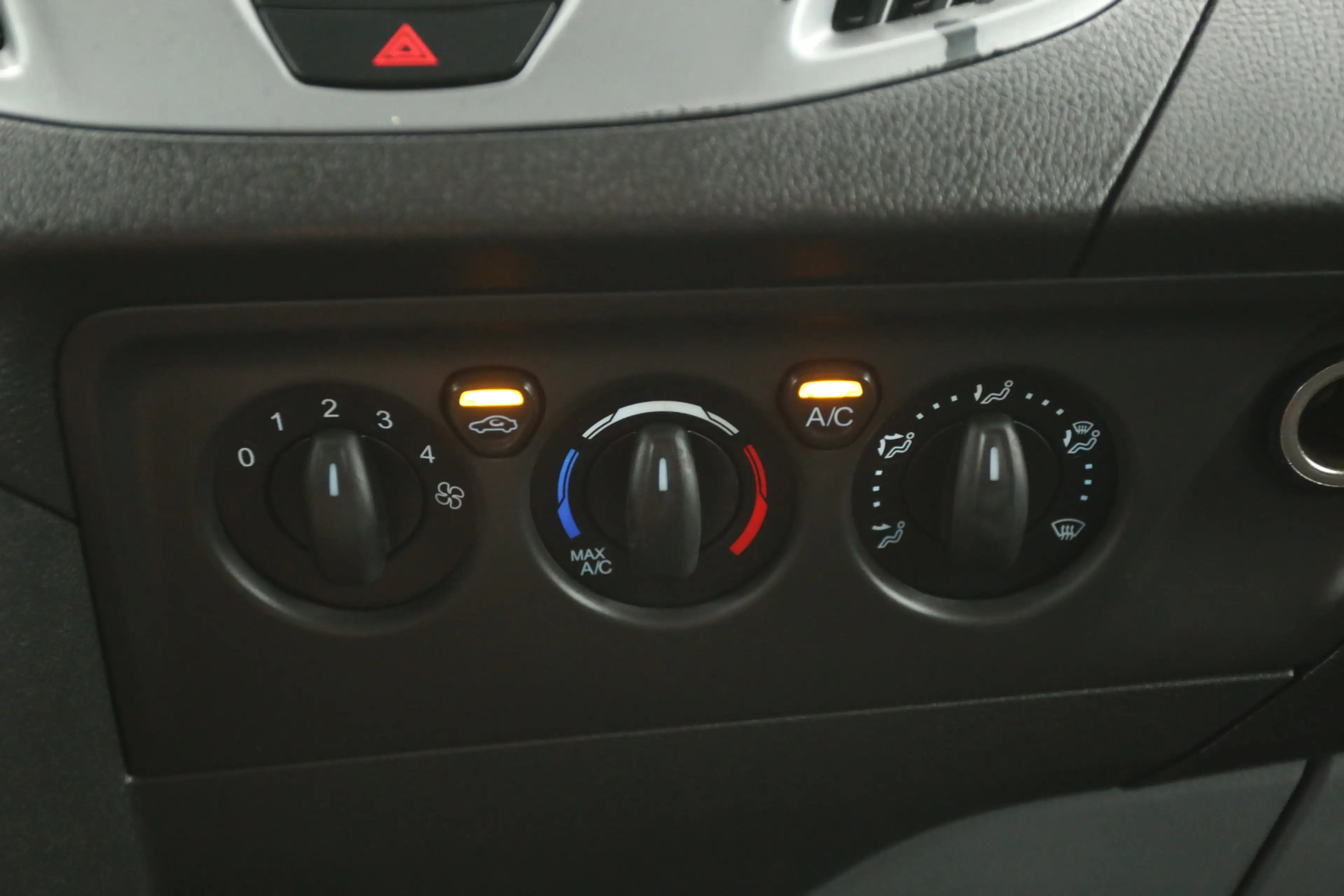 Ford Transit Custom 2.0 TDCI L2H1 | Airco | Camera | Cruise | 3 Zits | — photo 17