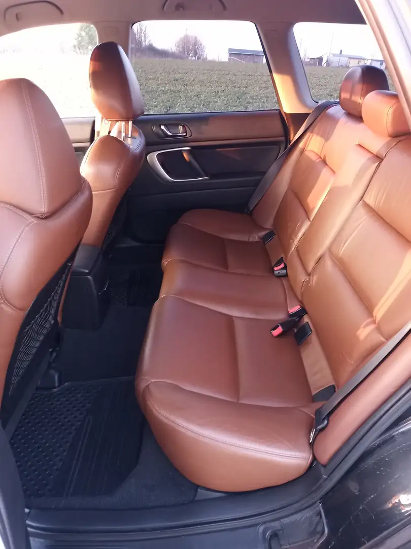 Subaru Legacy Legacy Kombi Kombi 2.0R Negro - 2