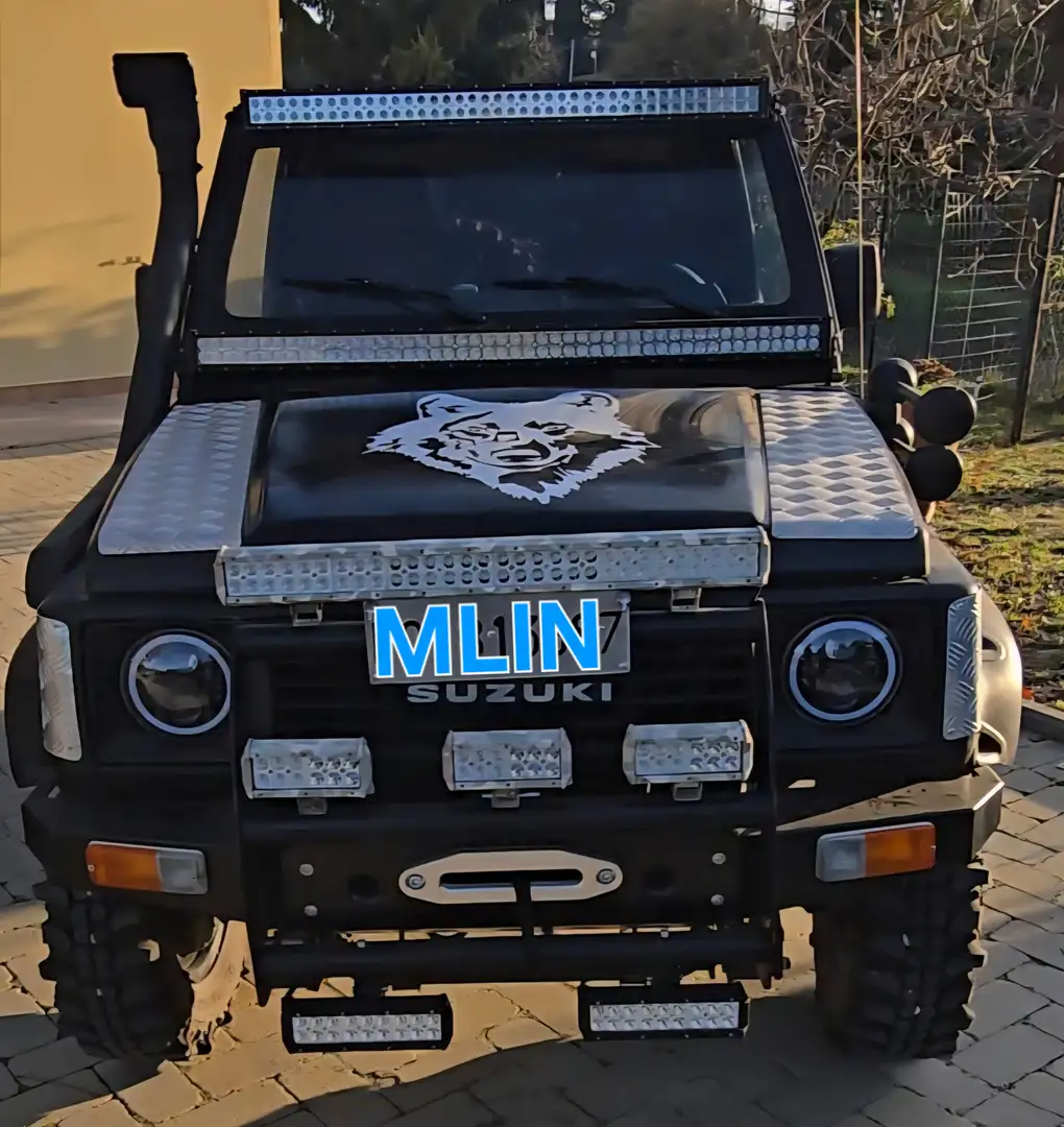 Suzuki SJ Samurai Negro - 1