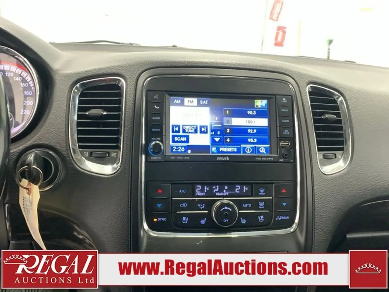 Dodge Durango снимка Dodge Durango
