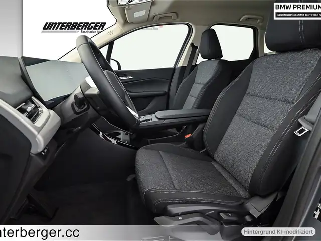 BMW 2 Series view 10