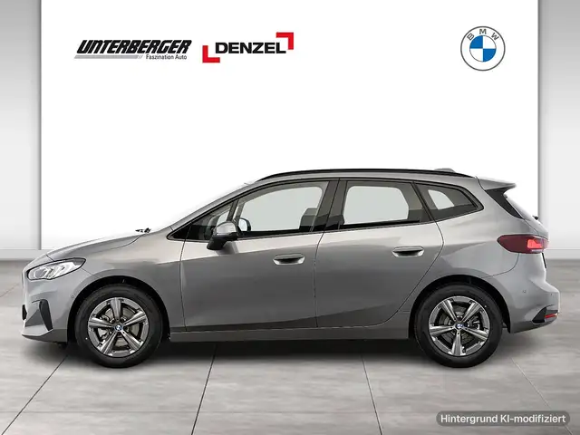 BMW 2 Series view 4