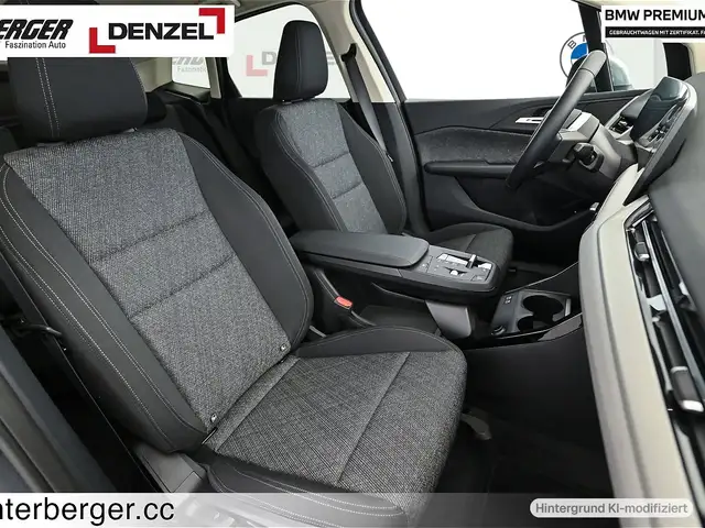 BMW 2 Series view 11