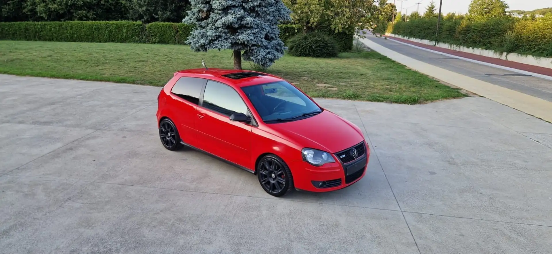 Volkswagen Polo GTI 1.8 Turbo - 1