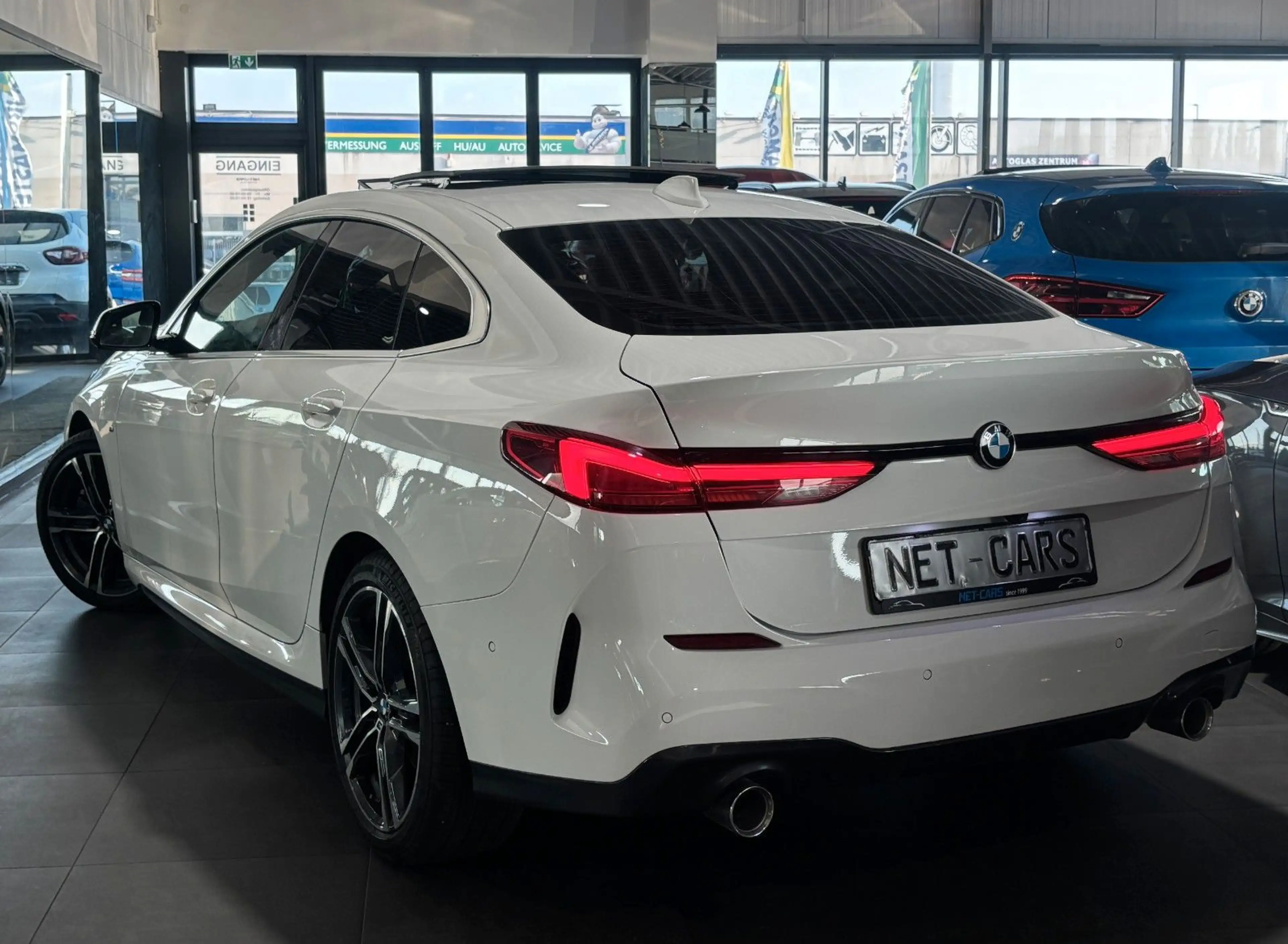BMW 218 218d Gran Coupé M Sport*HEAD-Up*PANORAM*VOLL — photo 14