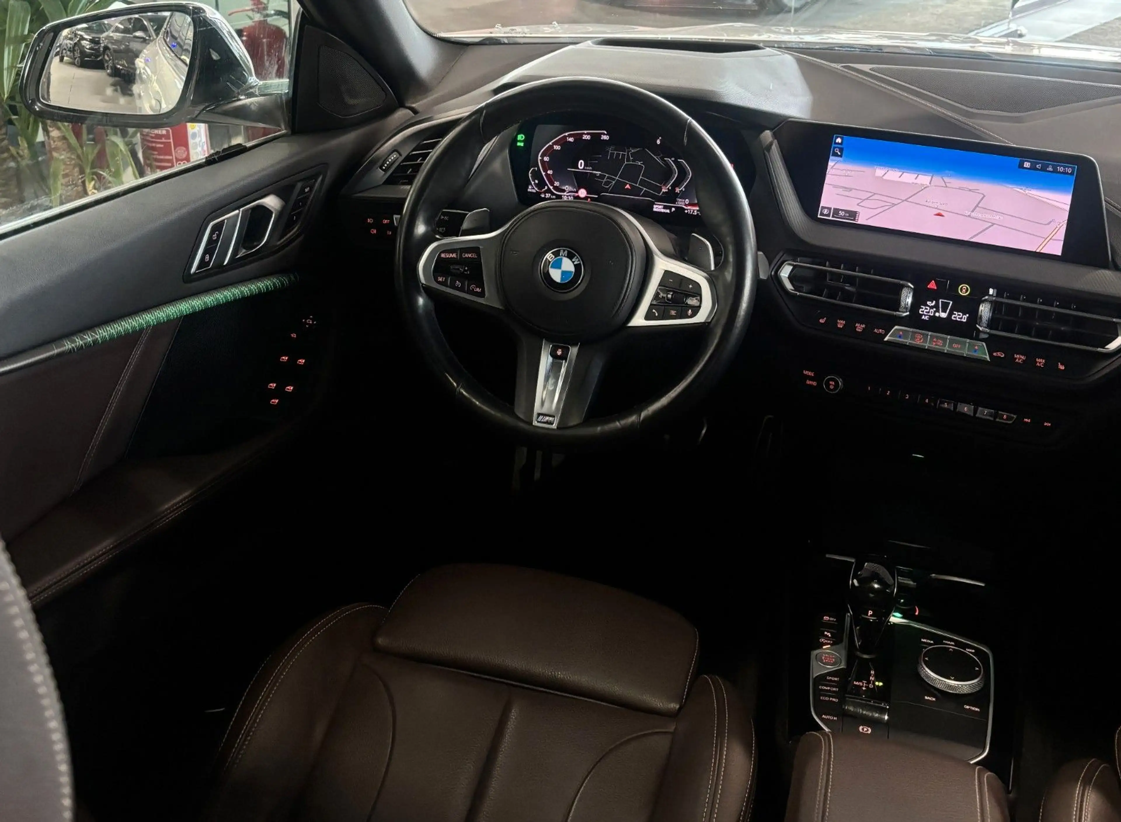 BMW 218 218d Gran Coupé M Sport*HEAD-Up*PANORAM*VOLL — photo 5