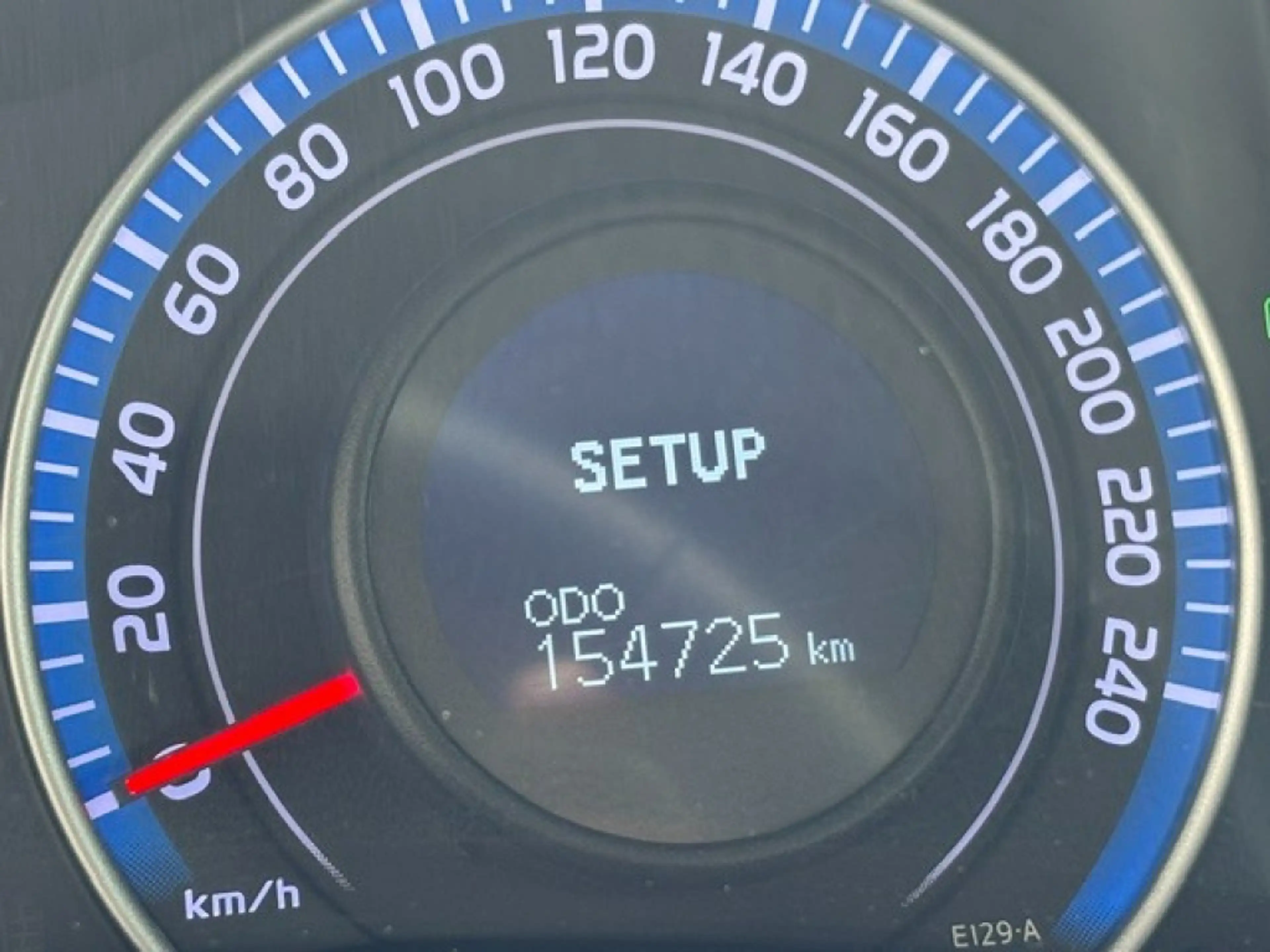 Toyota Auris 1.8 FULL HYBRID LIM. — photo 2