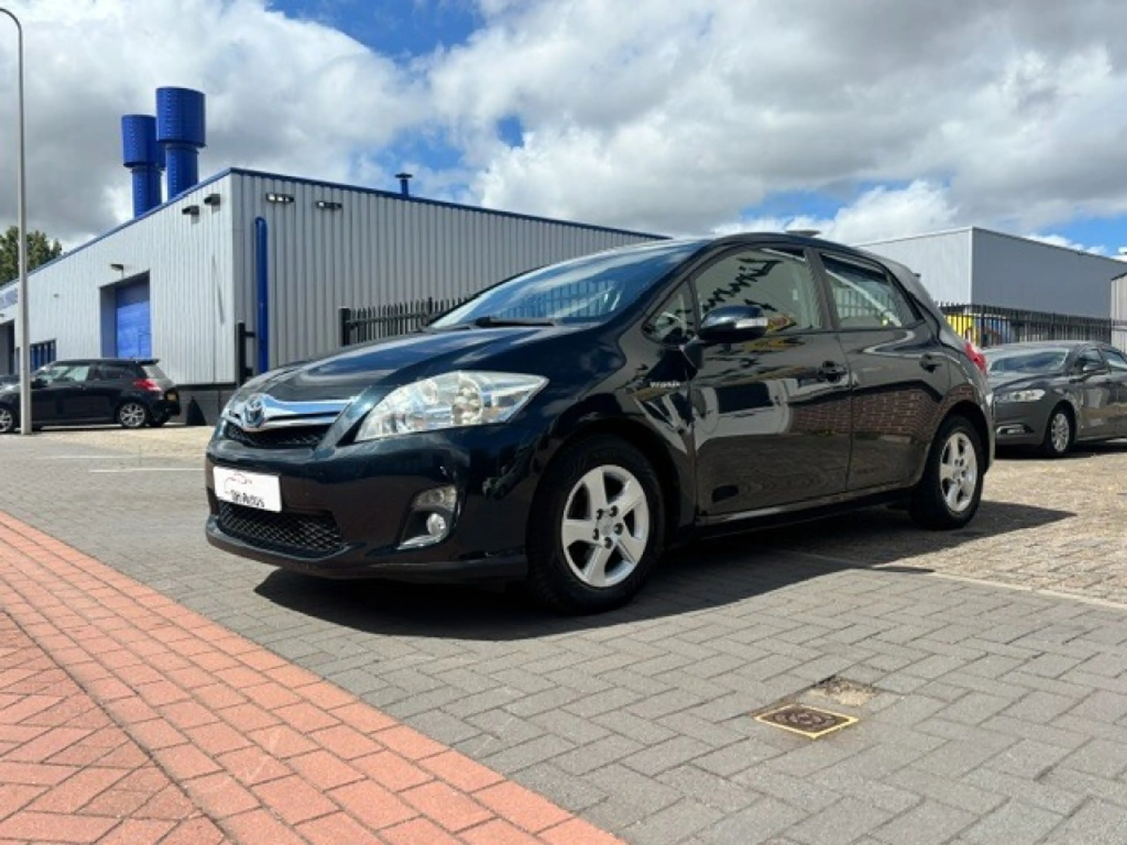 Toyota Auris 1.8 FULL HYBRID LIM. — photo 5