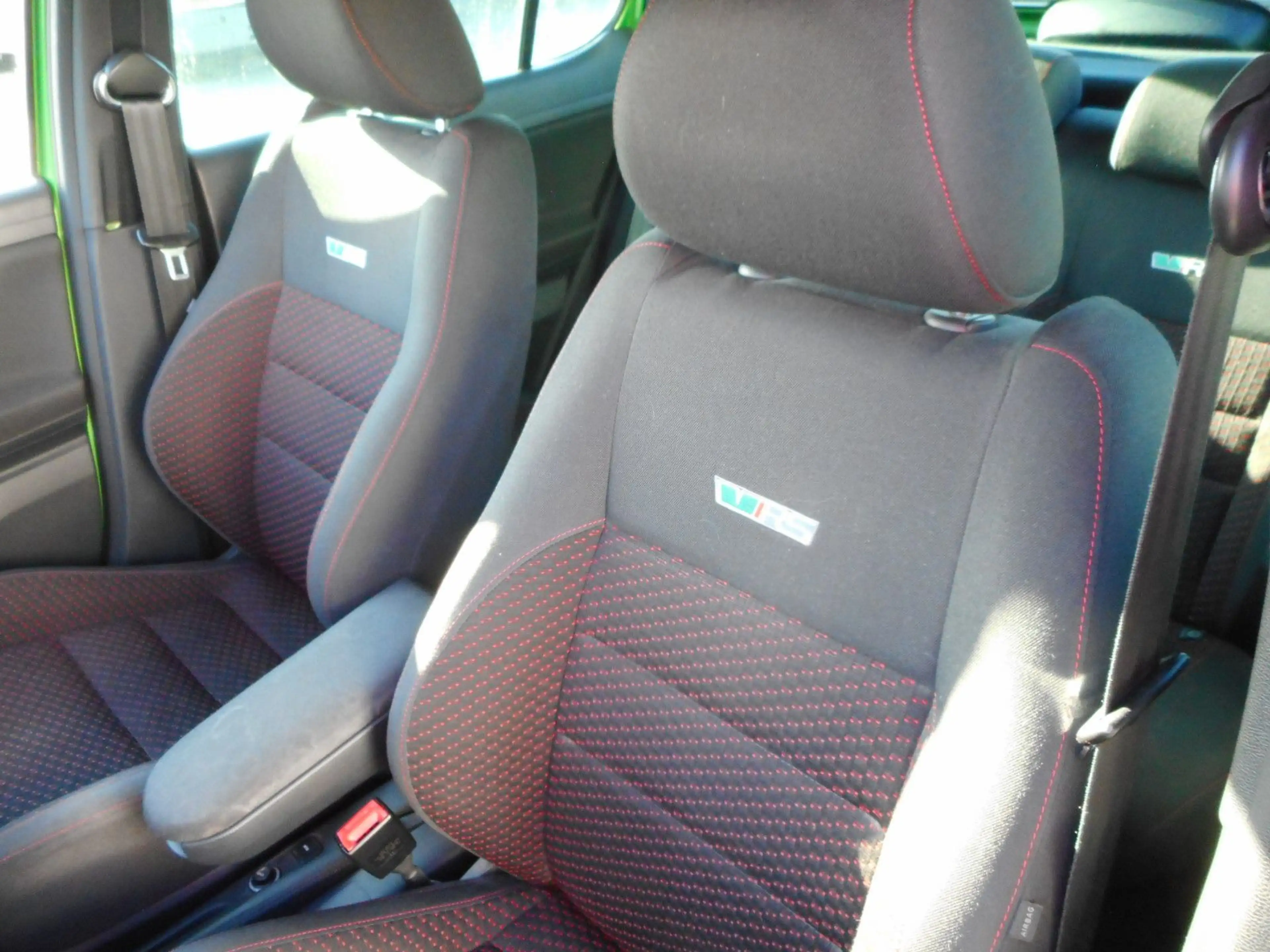 Skoda Fabia RS PDC Alu Black Vision HU 02/2027 — photo 13