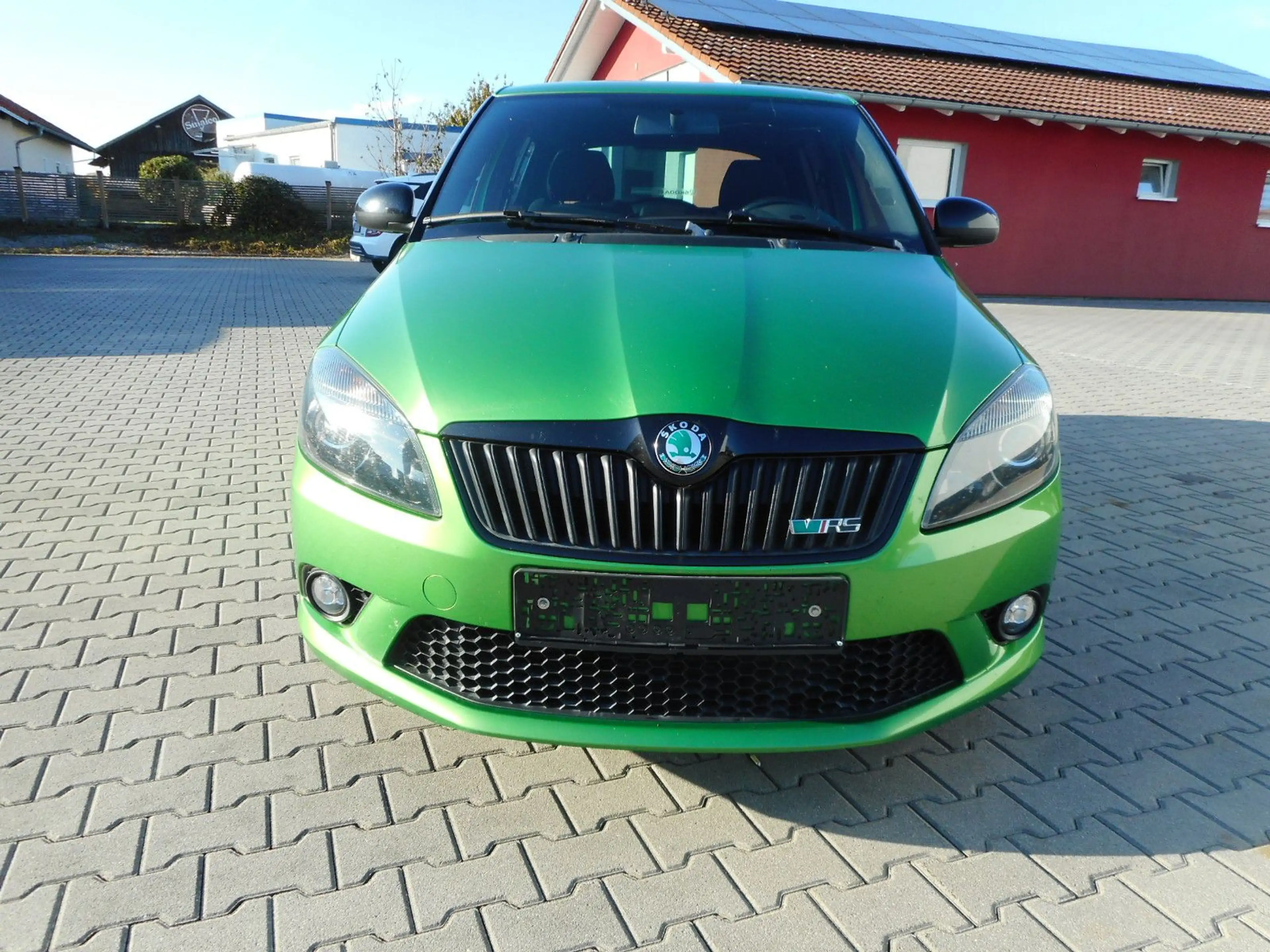 Skoda Fabia RS PDC Alu Black Vision HU 02/2027 — photo 3