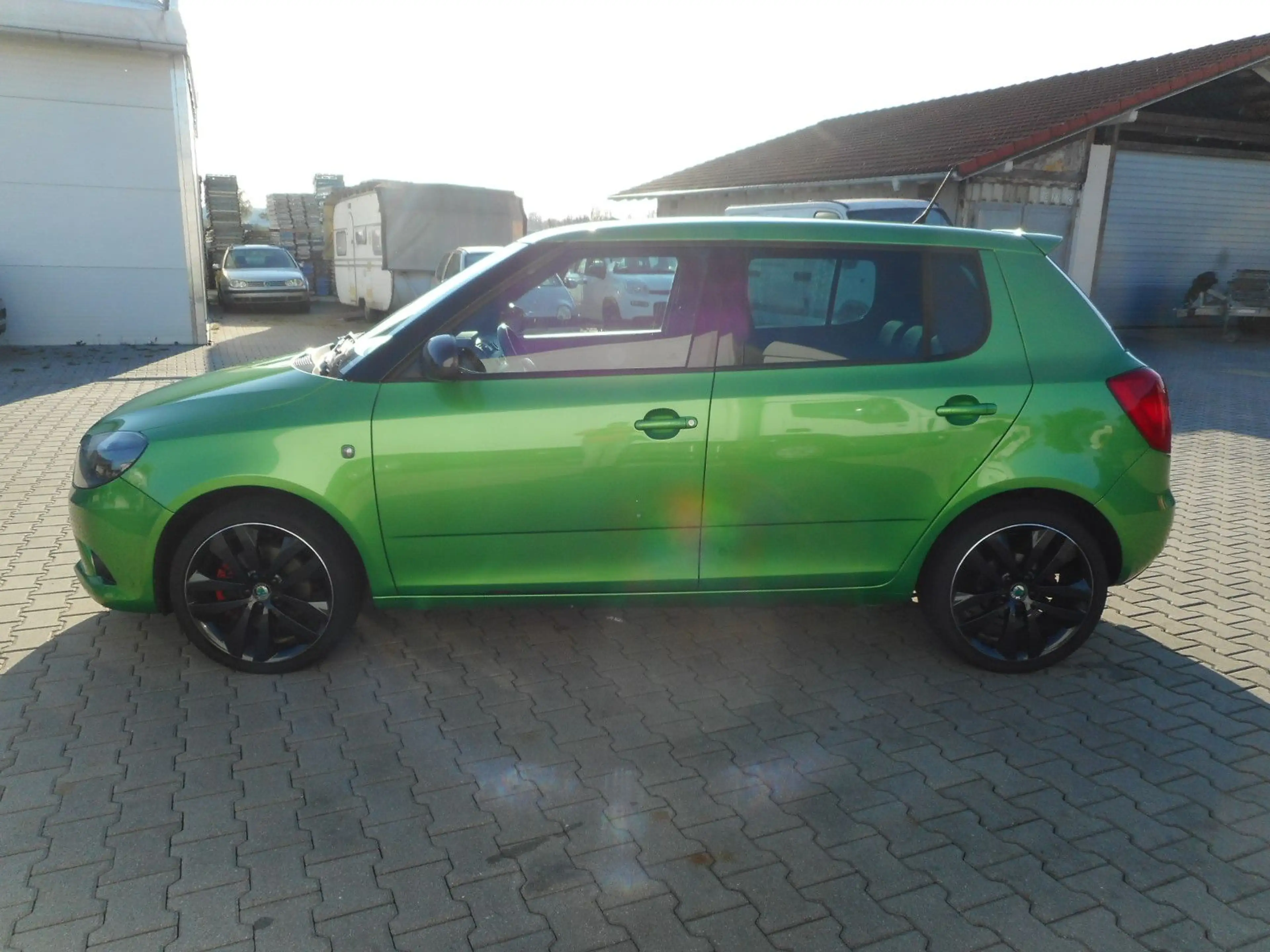 Skoda Fabia RS PDC Alu Black Vision HU 02/2027 — photo 4
