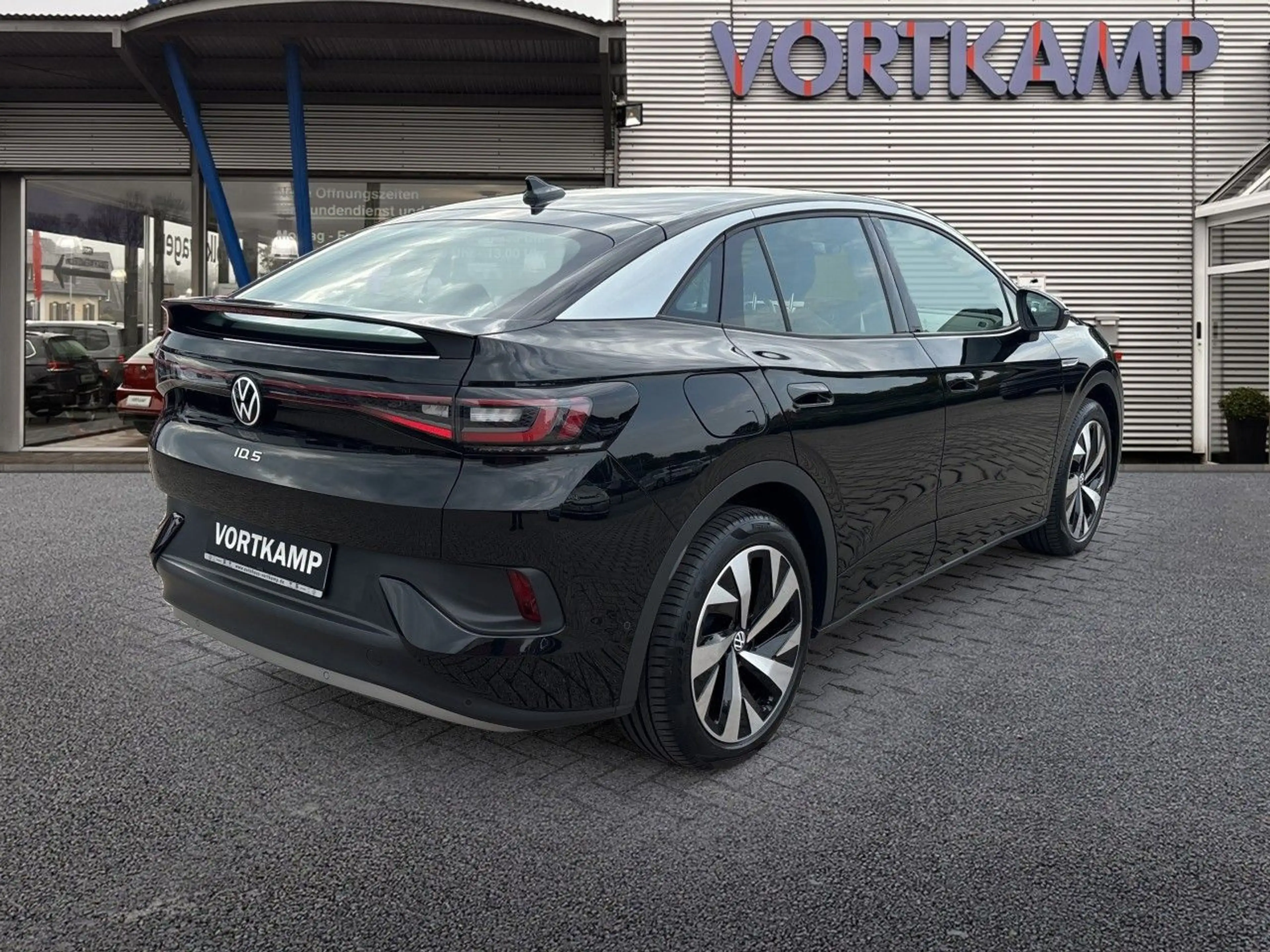 Volkswagen ID.5 Pro Performance 82 kWh Wärmepumpe — photo 5
