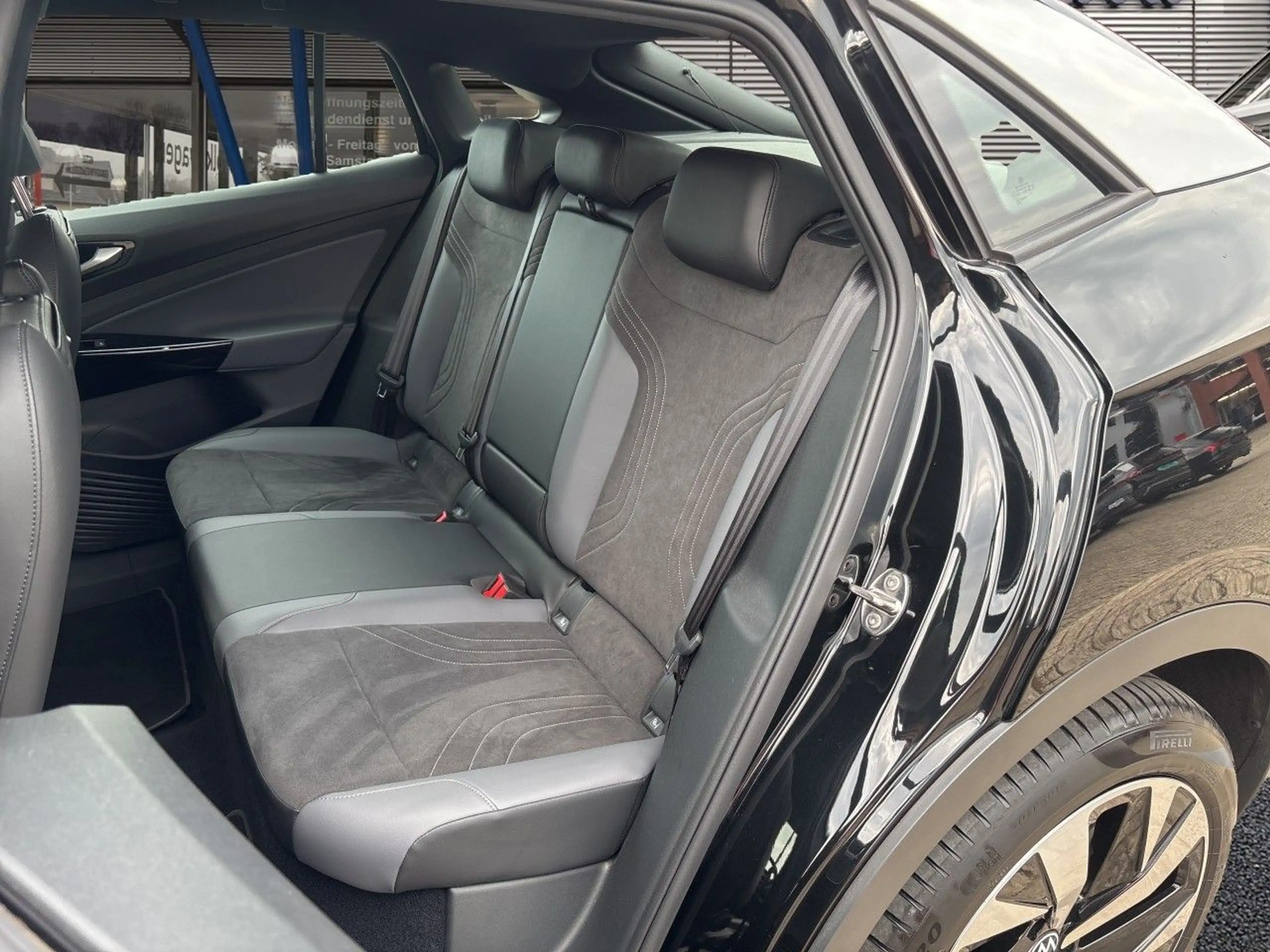 Volkswagen ID.5 Pro Performance 82 kWh Wärmepumpe — photo 12