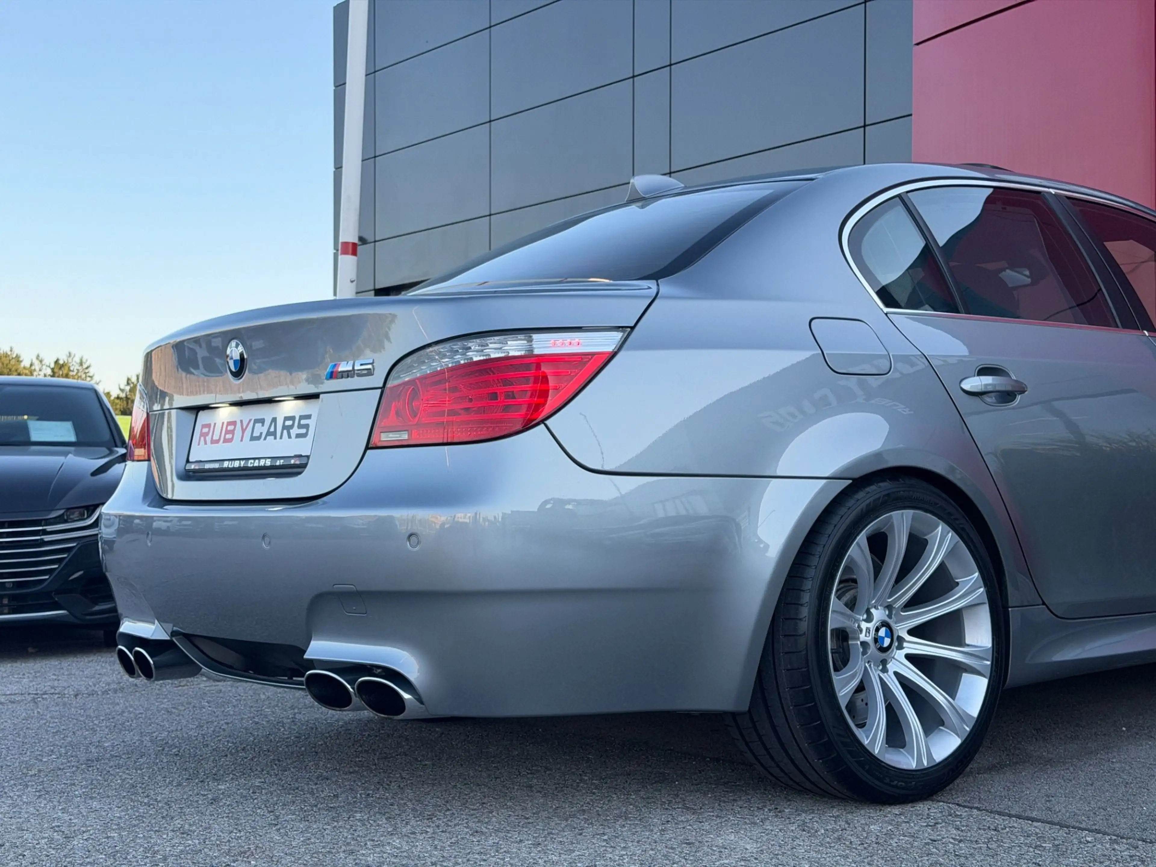 BMW M5 V10 Eisenmann Race / LCI Retrofit — photo 8