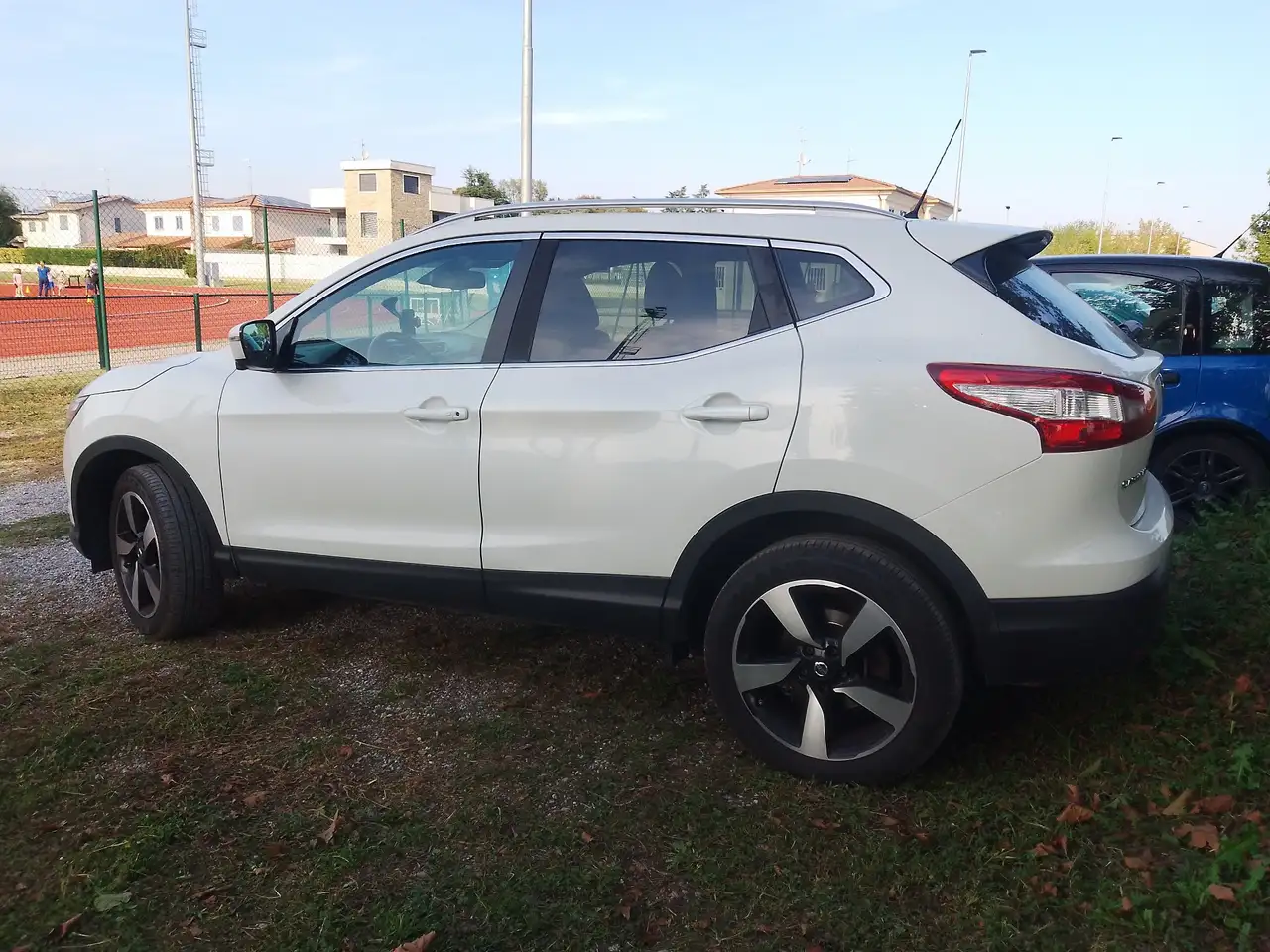 Nissan Qashqai 1.6 dci N-Connecta 4wd 130cv — photo 1 of 2