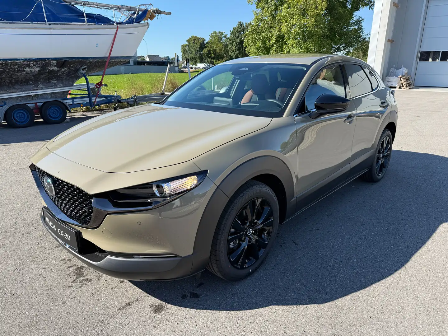 Mazda CX-30 2026 e-Skyactive G140 Nagisa Aut. Braun - 1