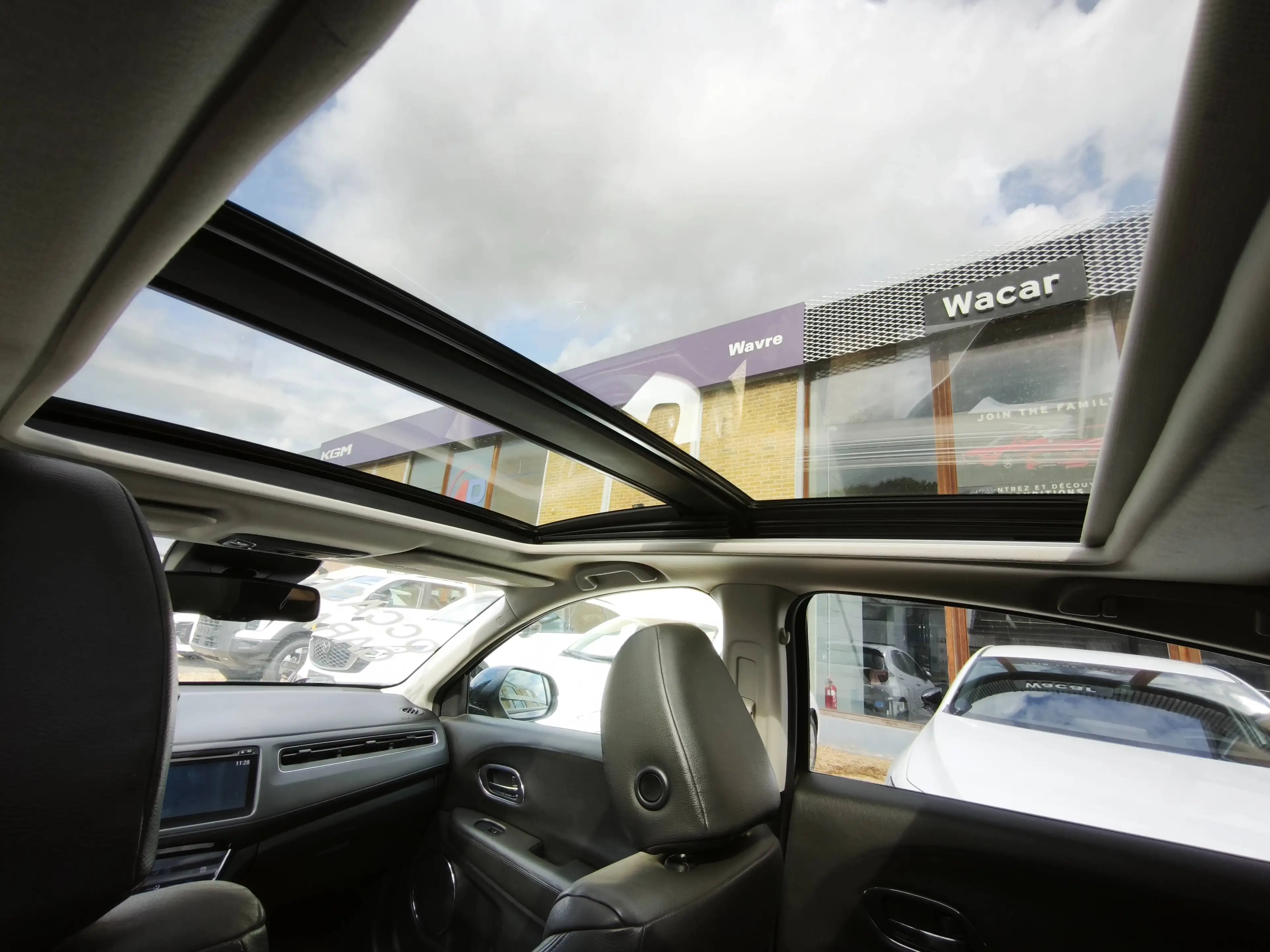Honda HR-V 1.5i Automatique *** GARANTIE *** Full Options — photo 9