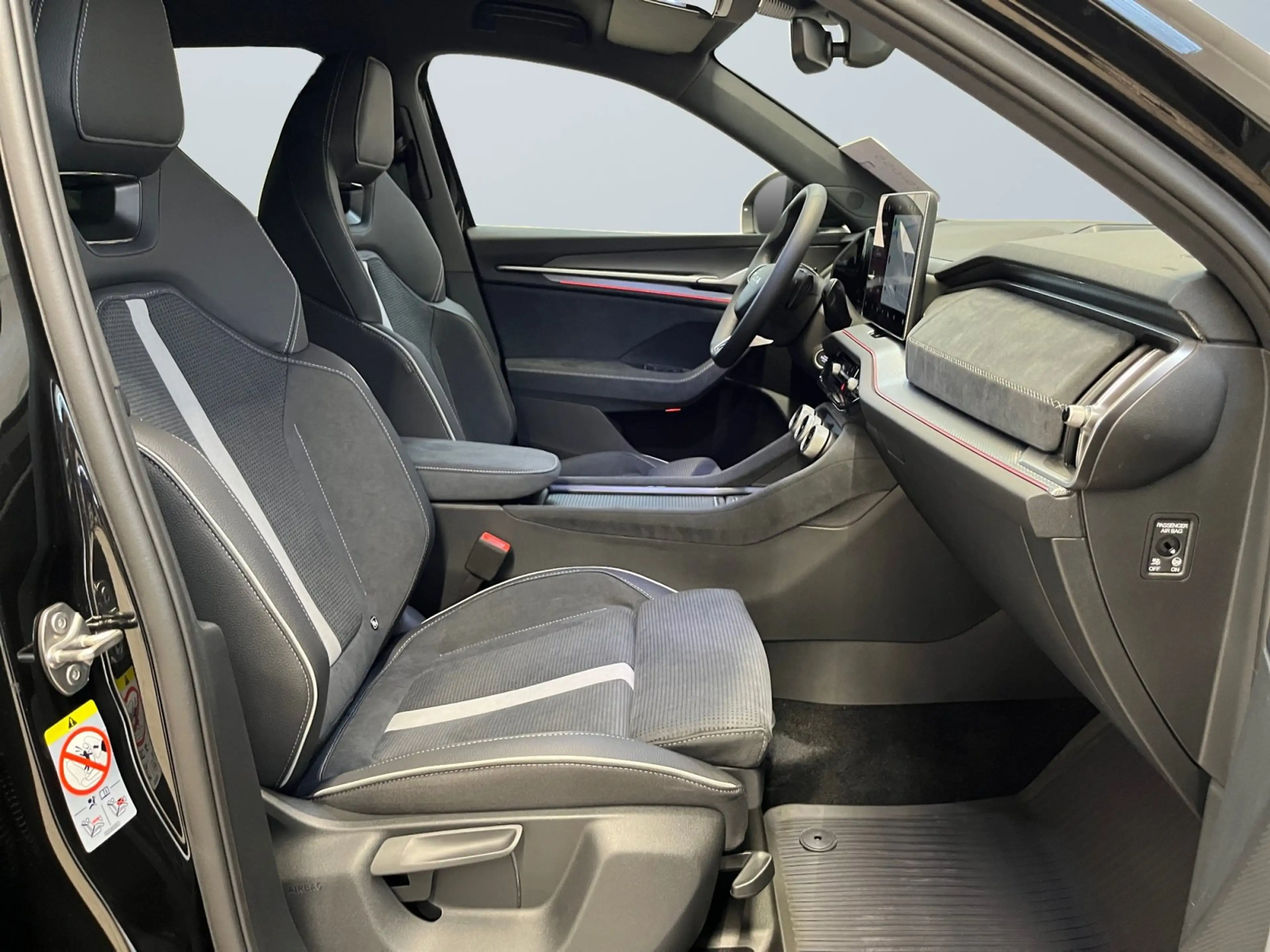 Skoda Kodiaq Sportline 1.5TSI mHEV DSG ACC Kam 4xSitzhz — photo 12