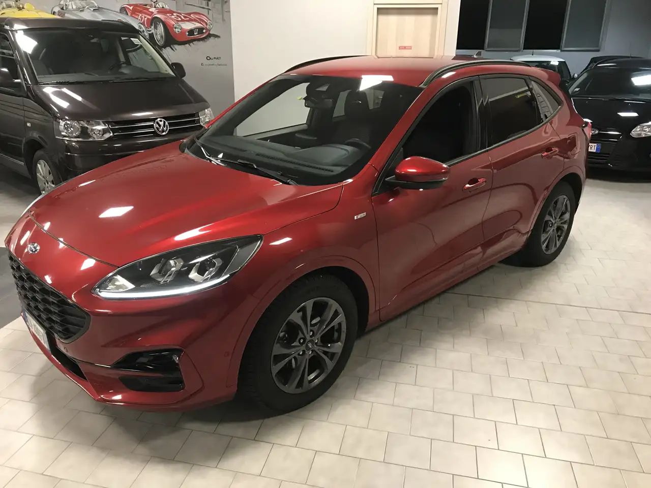 Ford Kuga 1.5 ecoblue ST-Line Design 2wd 120 CV — photo 1 of 20