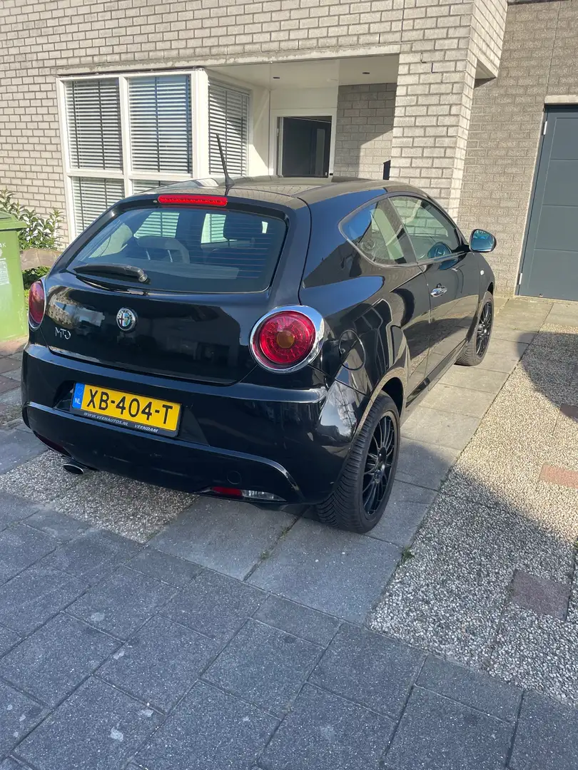 Alfa Romeo MiTo 1.4 Distinctive Zwart - 2