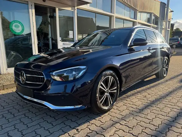 Mercedes-Benz E 220 d E T Modell 4Matic AVANTGARDE/LED/HUD