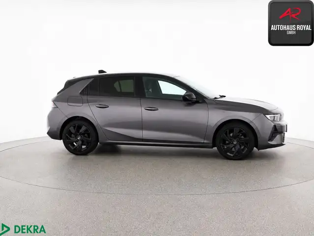 Opel Astra view 6