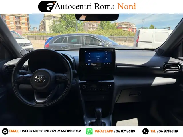 Toyota Yaris Cross view 5