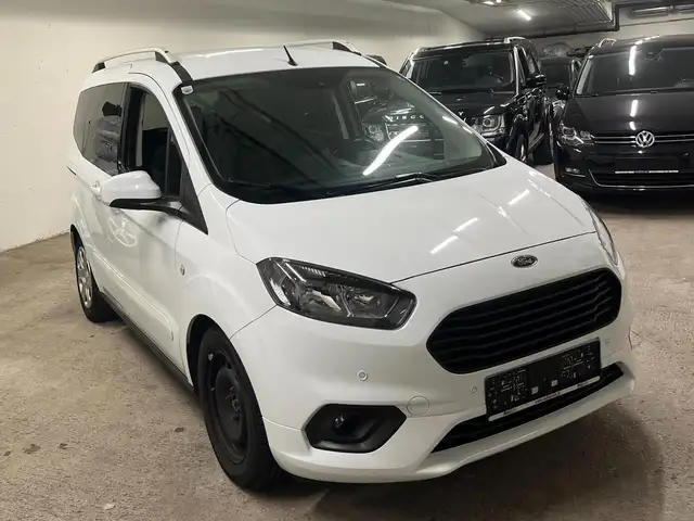 Ford Tourneo Courier Trend