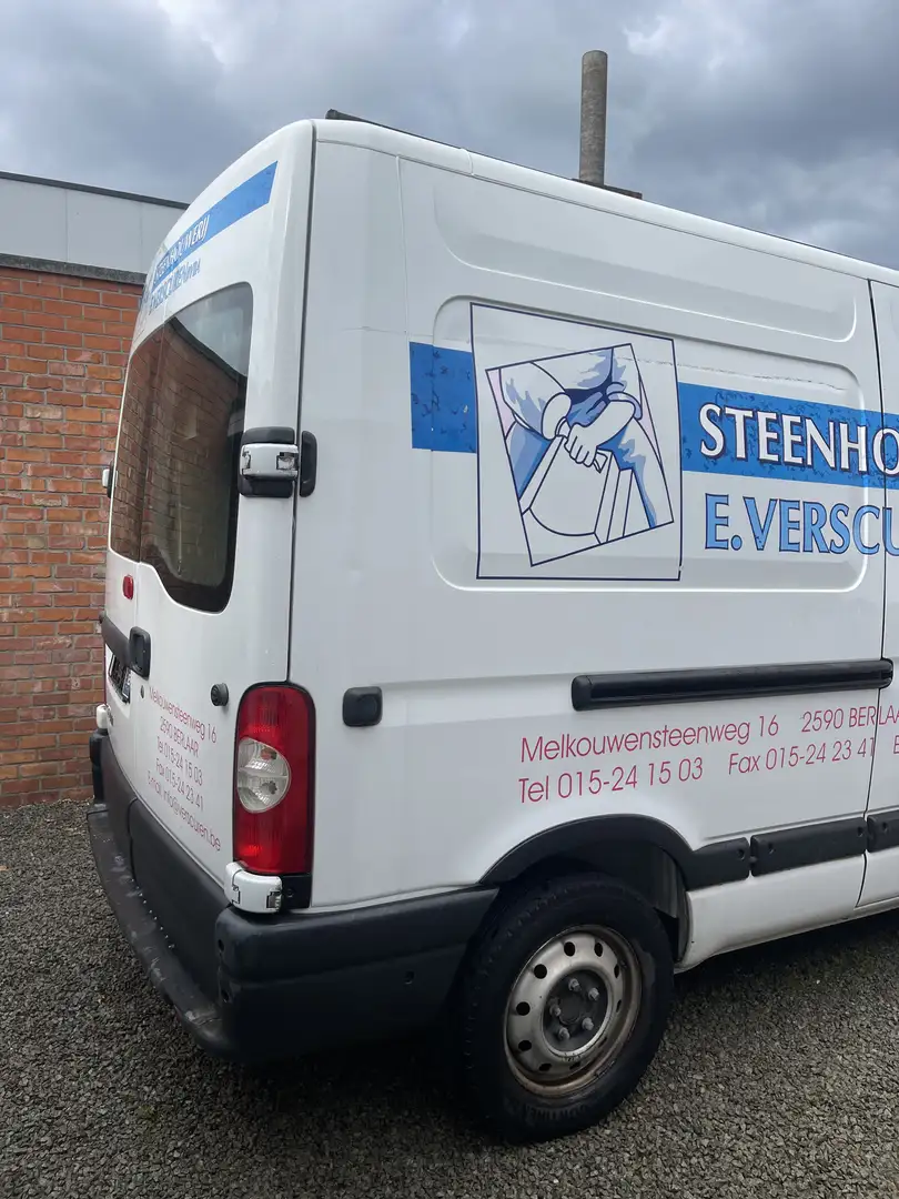 Renault Master 2.5 dCi 120 L2H2 - 2