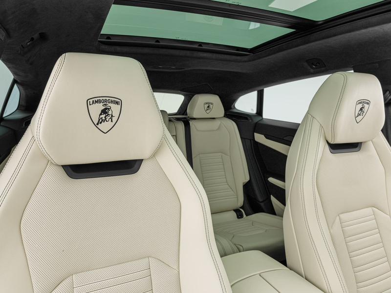 Lamborghini Urus SE — photo 12