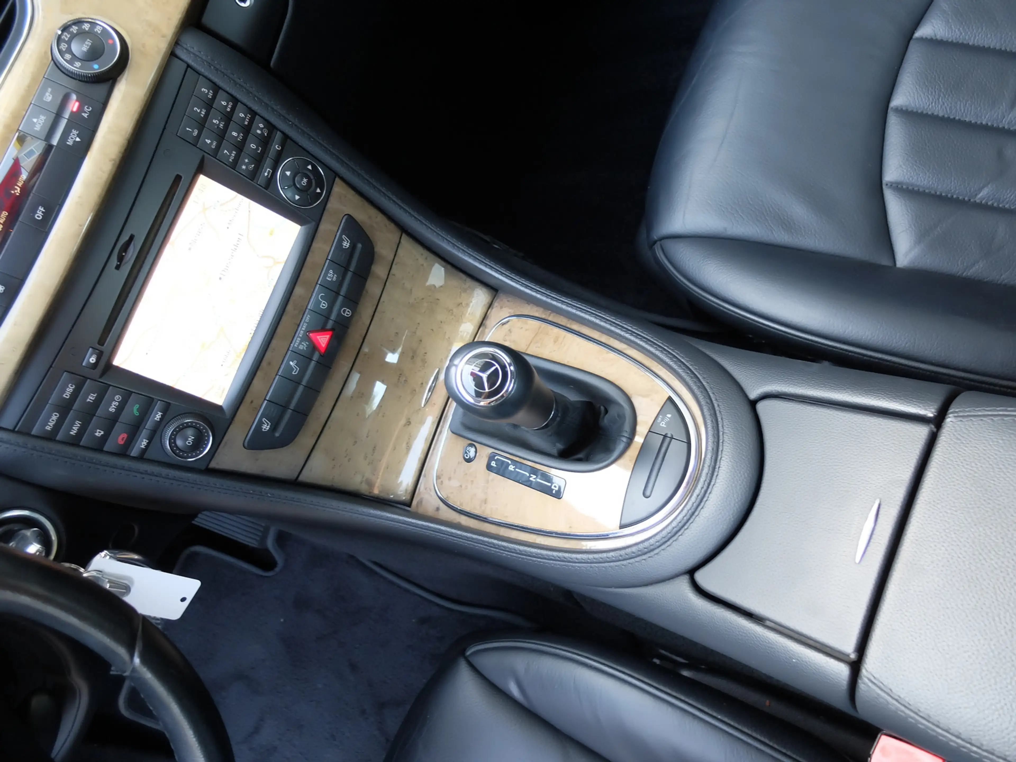 Mercedes-Benz CLS 280 Facelift Leder Comand — photo 11