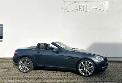 Annonce voiture d'occasion Mercedes-Benz SLK 250 - CARADIZE