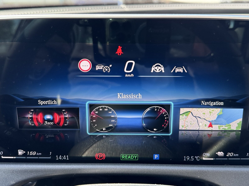 Mercedes-Benz E 300 E 300 de Edition Avantgarde Airmatic HinterachsLenk — photo 12