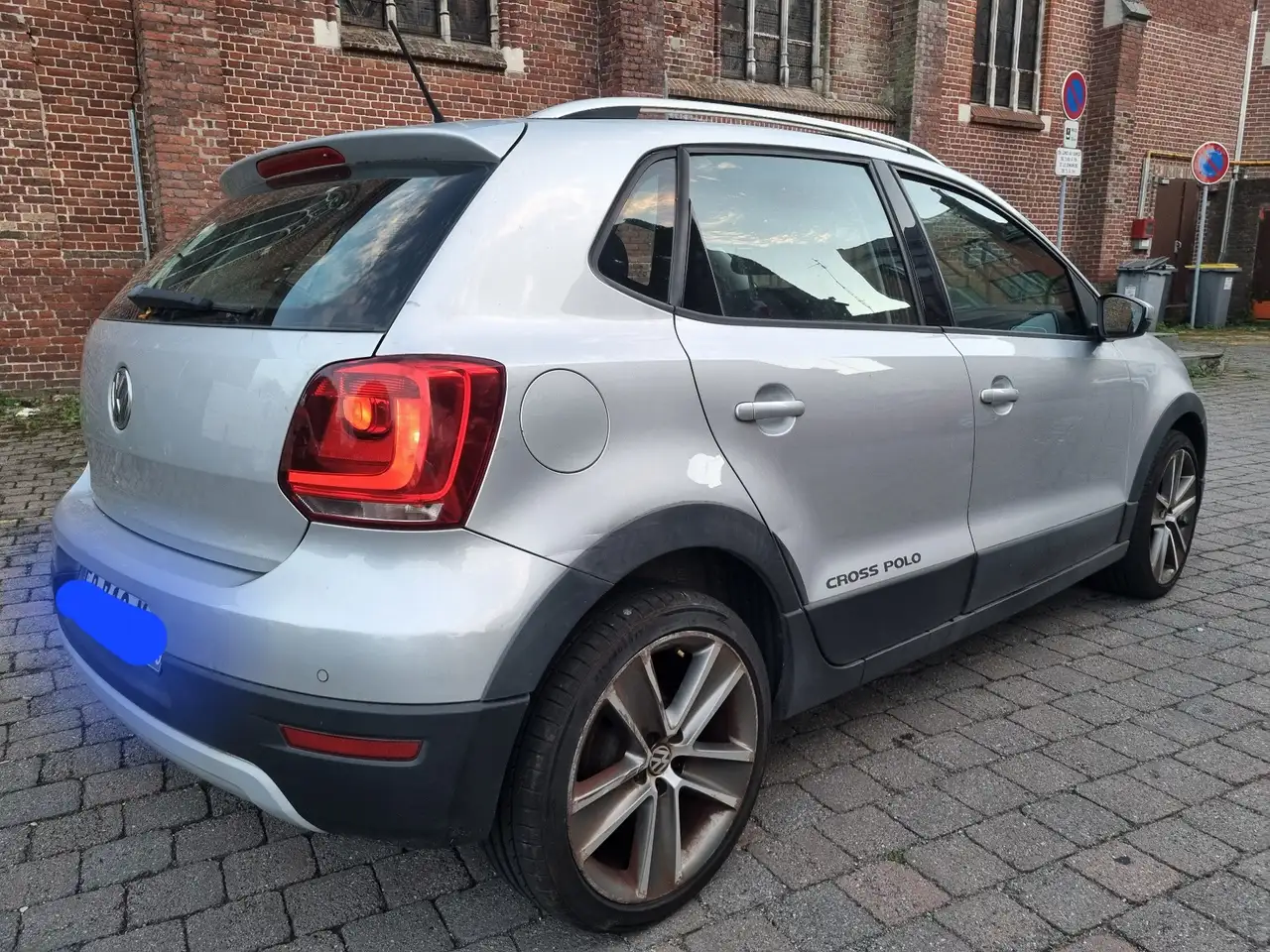 Volkswagen Polo Citadine 5 portes — photo 5