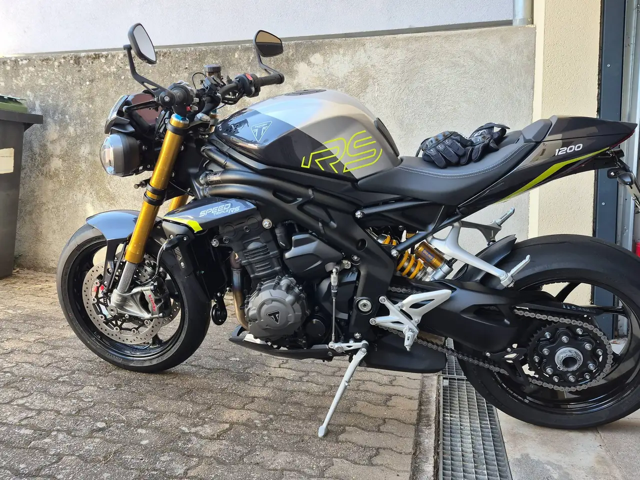 Triumph Speed Triple 1200