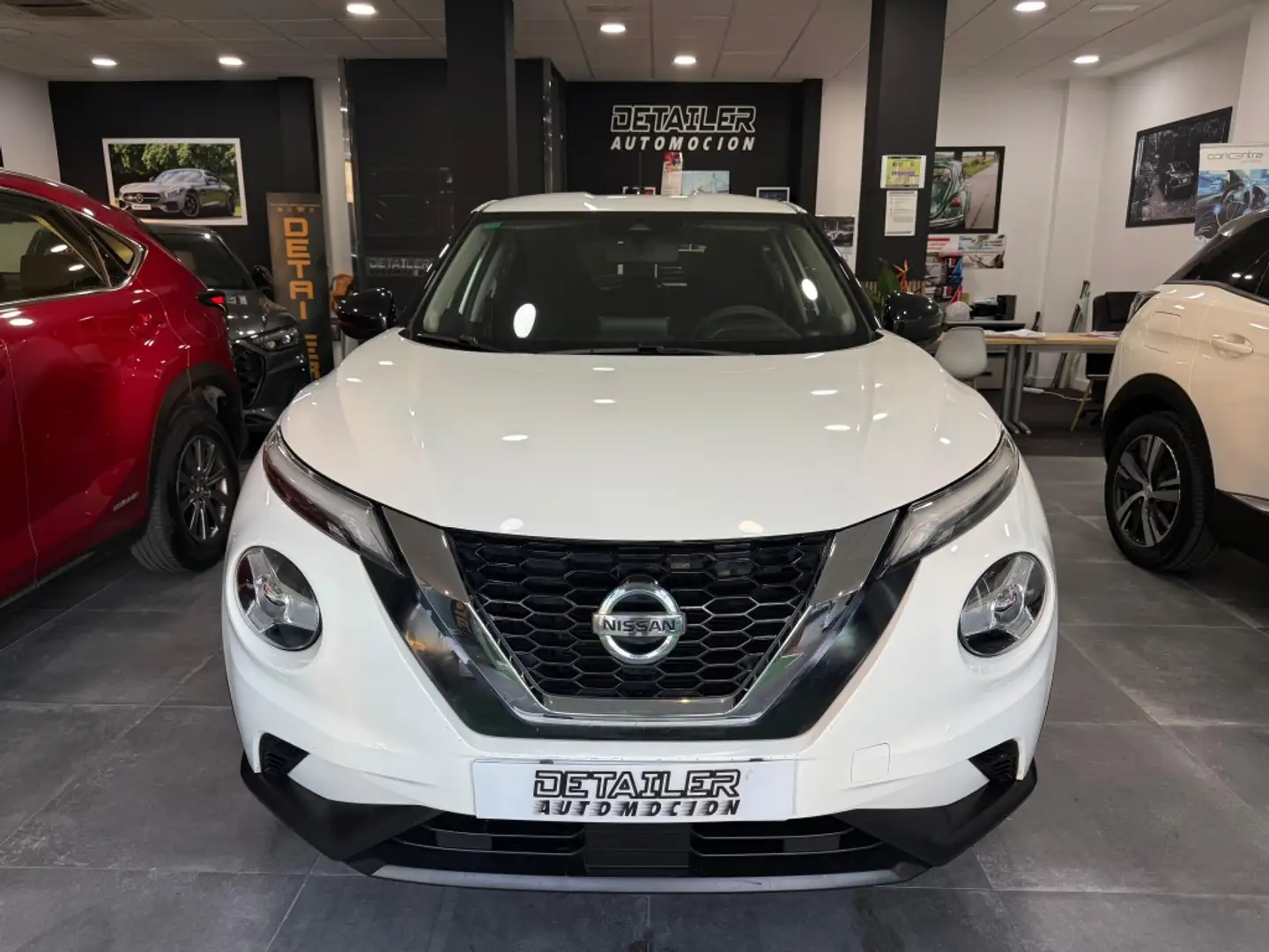Nissan Juke 1.0 DIG-T Acenta 4x2 114 Blanco - 2