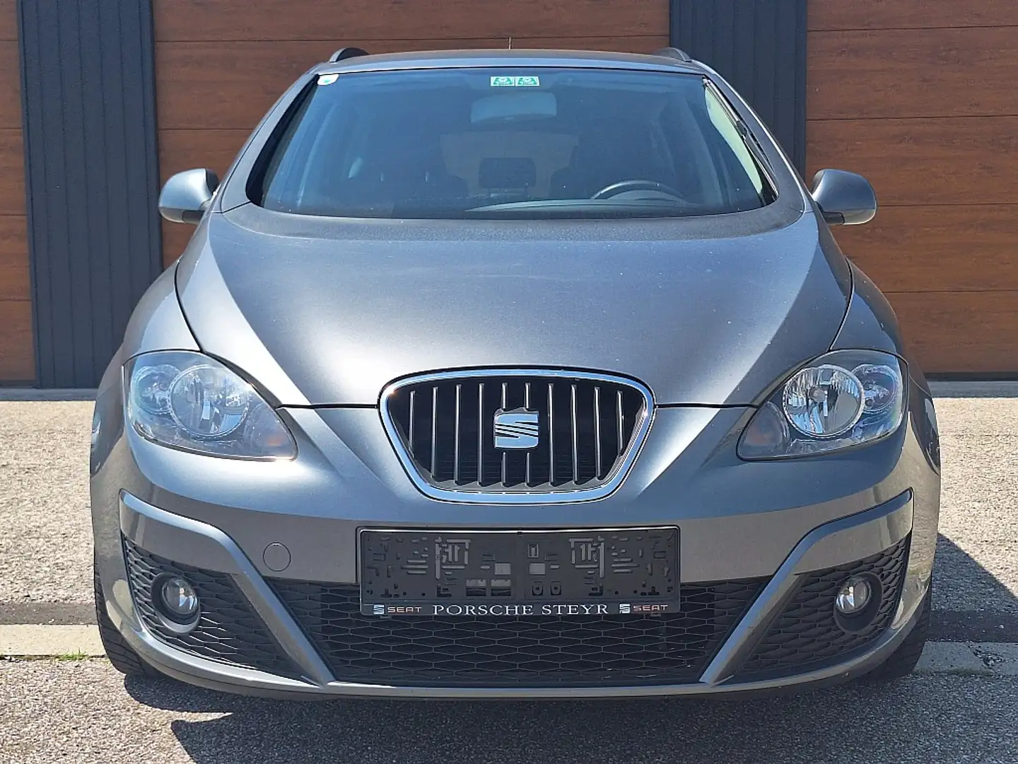 SEAT Altea XL Chili-Copa 1,6 CR TDi Szary - 2