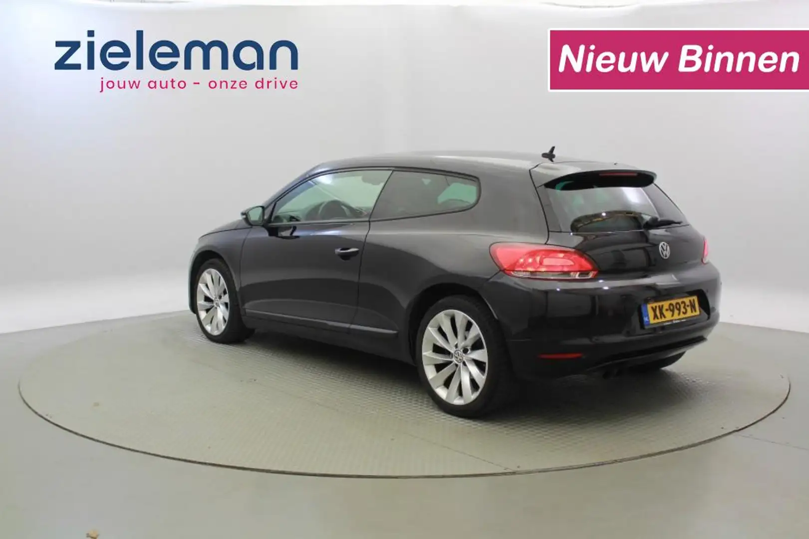 Volkswagen Scirocco 1.4 TSI - Cruise, Half leer, Stoelverw Fekete - 2