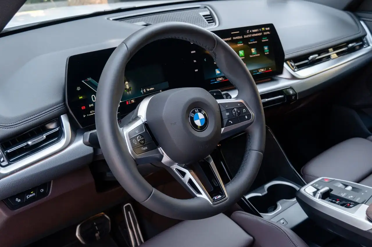 BMW X1 18d sDrive M SPORT.PARK.ASS.SHZ.LED.2STÜCK 13